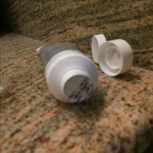 Sealed Nuface Gel Primer 5 oz/148 ml